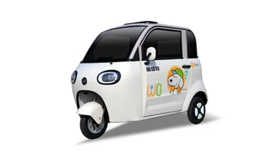 Vehicul electric cu patru roți cu semi-ștanțare