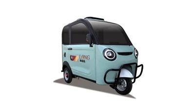 Camion cu trei roți cu scop dublu